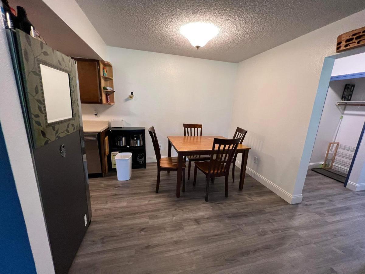 Rustic Girdwood Condo Екстер'єр фото